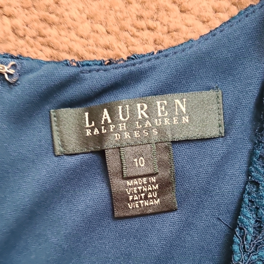 Lauren Ralph Lauren Elegant Teal Lace Dress - Picture 3 of 7